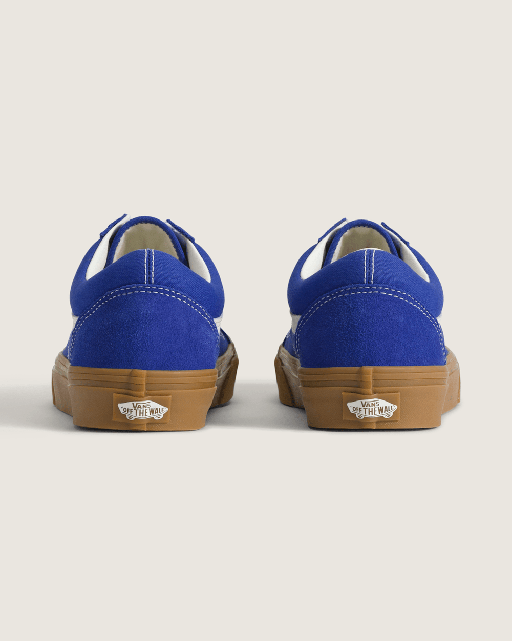 Men Vans Old Skool Shoe in Gum Royal Cobalt Blue