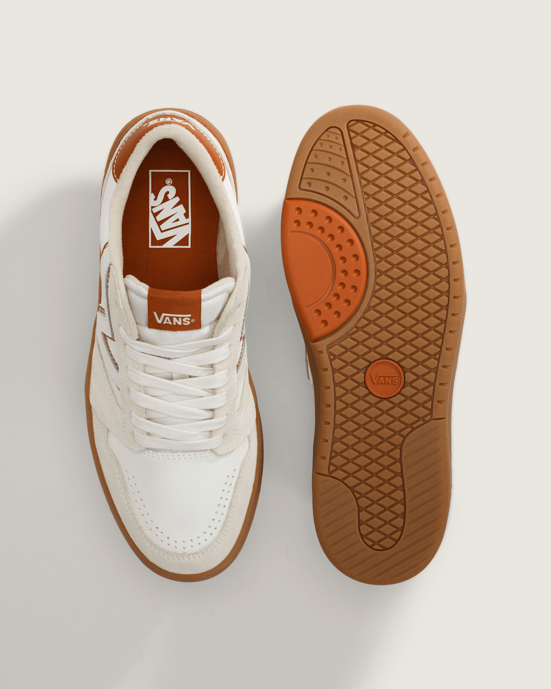 Men Vans Lowland 2.0 Shoe in Gum Marshmallow White