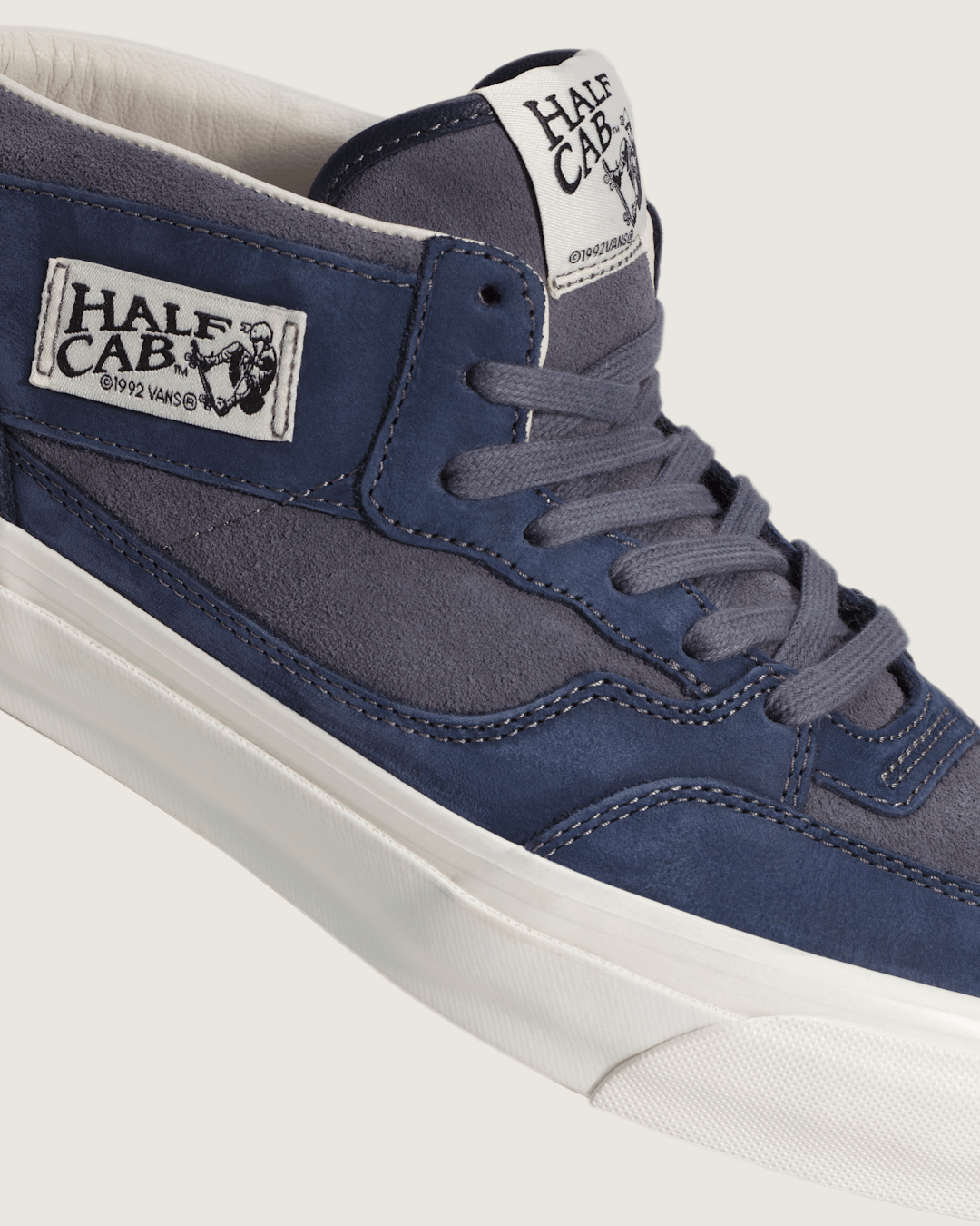 Men Vans Premium Half Cab Shoe in Steel Shadow Grey