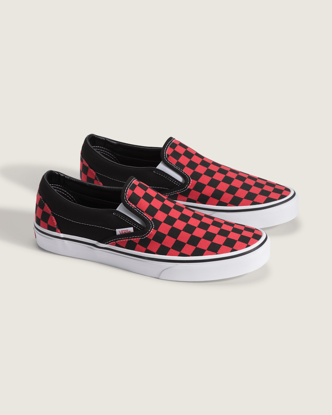 Men Vans Classic Slip-On Checkerboard Shoe in Checkerboard Crimson Haze Red