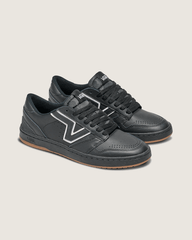 Men Vans Lowland 2.0 Shoe in Black / White