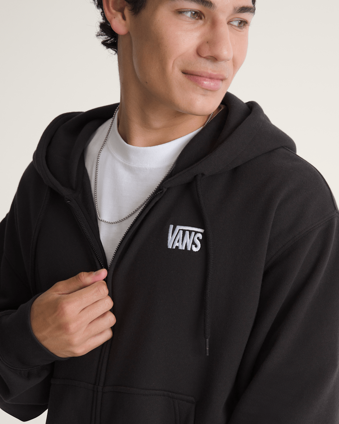 Men Vans Stretch Logo Zip Hoodie in Black / White