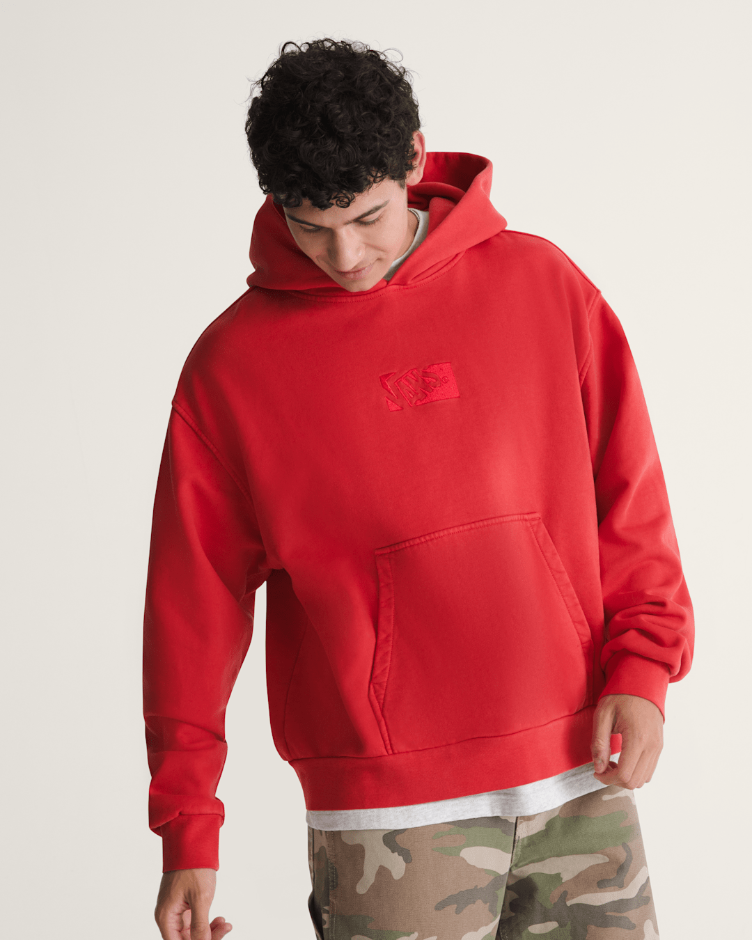 Men Vans Premium Pullover Hoodie in Crimson Haze Red
