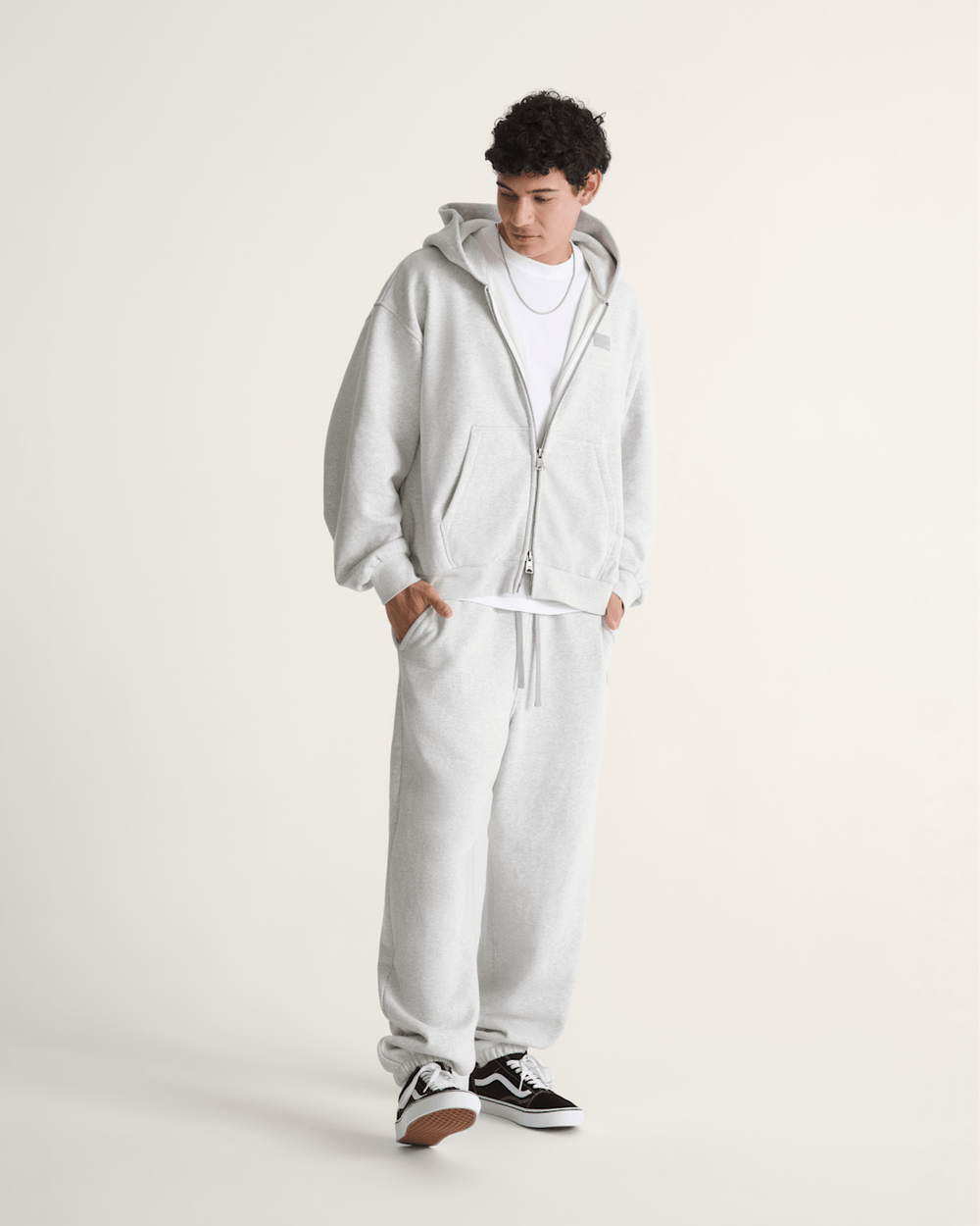 Men Vans Premium Fleece Sweat Pants in Ash Heather Grey