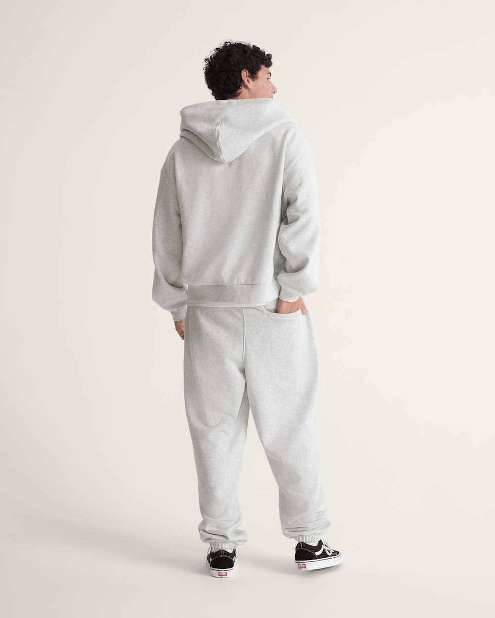 Men Vans Premium Fleece Sweat Pants in Ash Heather Grey