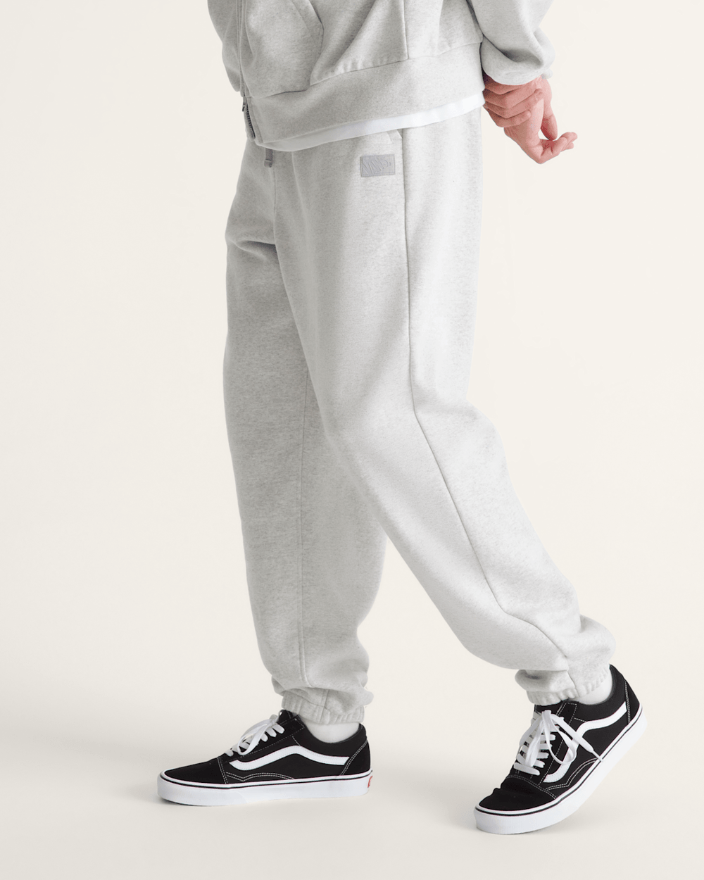 Men Vans Premium Fleece Sweat Pants in Ash Heather Grey