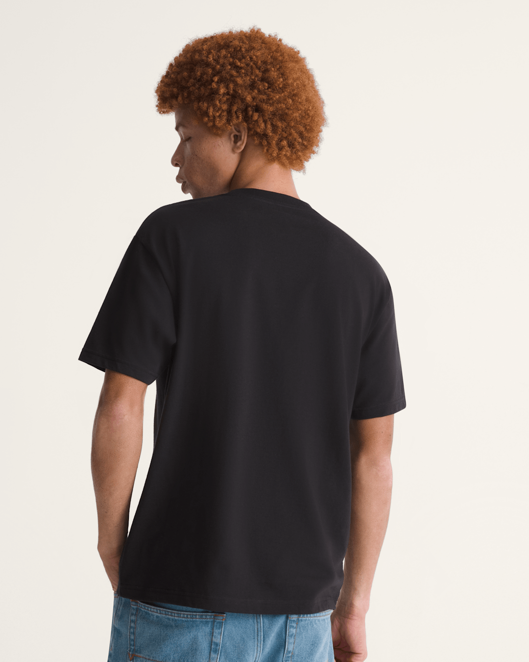 Men Vans Stretch Logo T-Shirt in Black / White