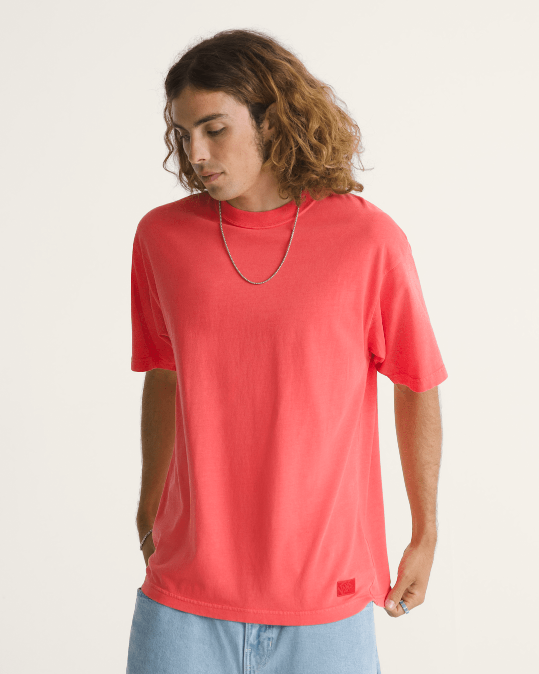 Men Vans Premium Loose Fit T-Shirt in Crimson Haze Red