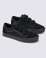 Men Vans Old Skool V Shoe in Triple Black