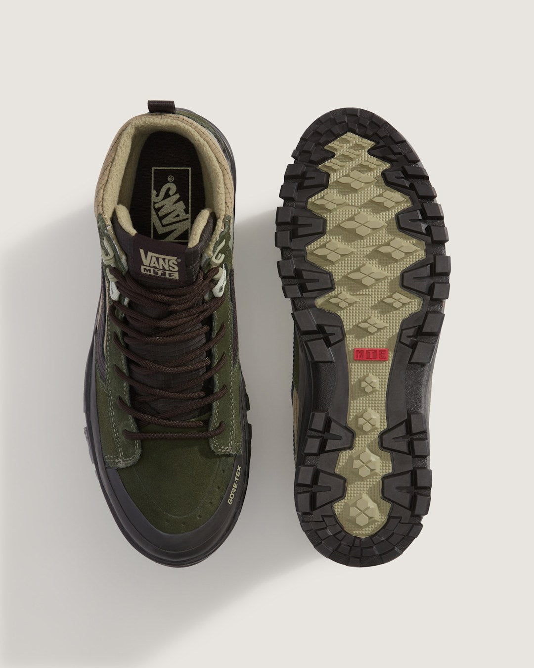 Men Vans Sk8-Hi GORE-TEX Insulated Shoe in Dark Green / Dark Brown