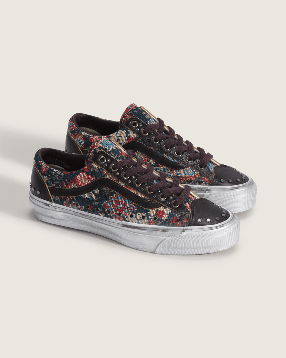 Men Vans OTW Old Skool 36 Vibram in Floral Black