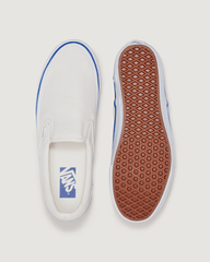 Men Vans Premium Slip-On Shoe in Off White / White