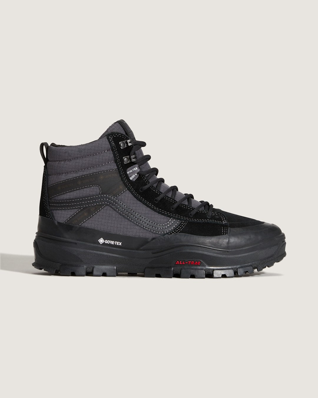 Men Vans Sk8-Hi GORE-TEX Insulated Shoe in Black