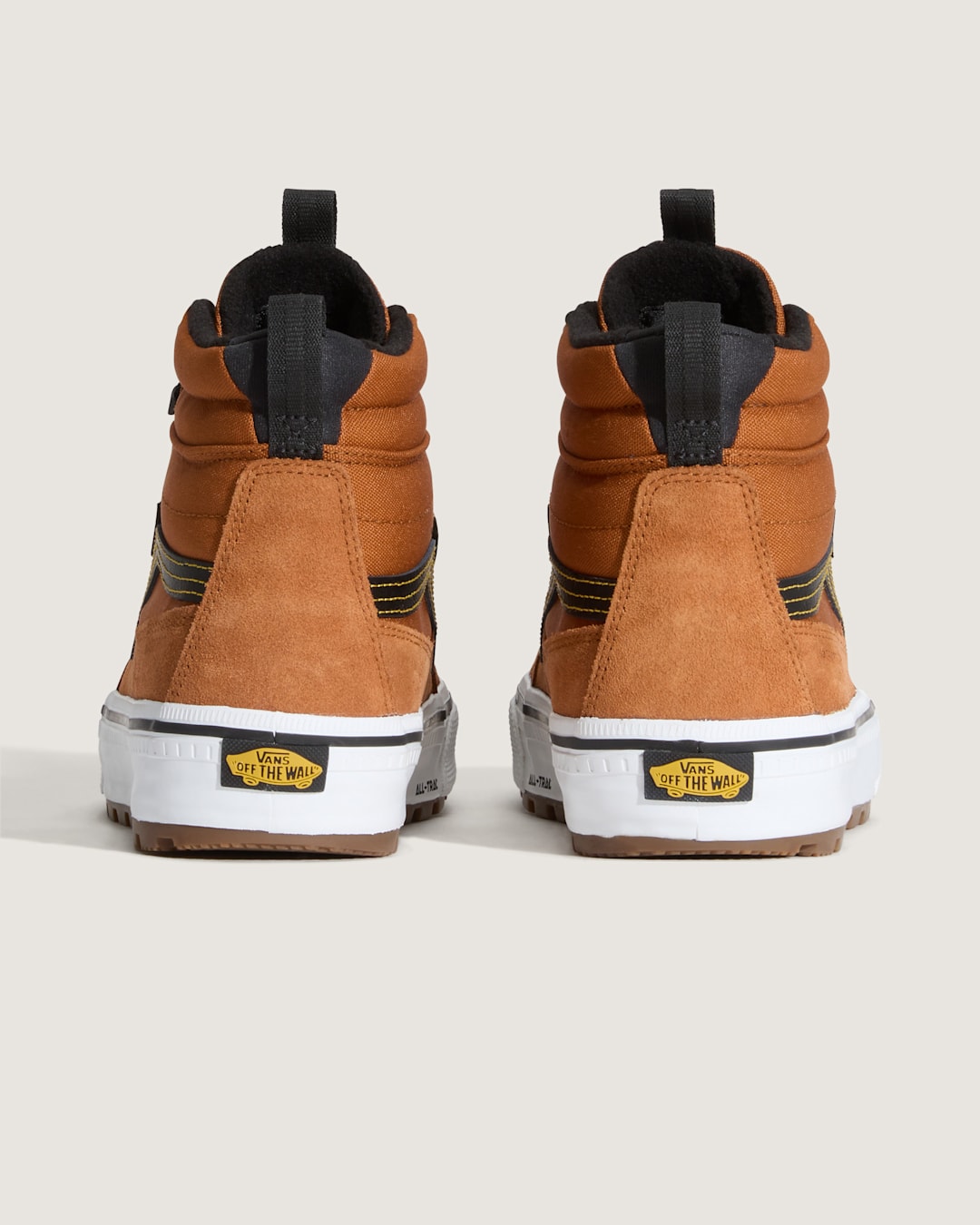 Men Vans Sk8-Hi Waterproof Insulated Shoe in Glazed Ginger Brown