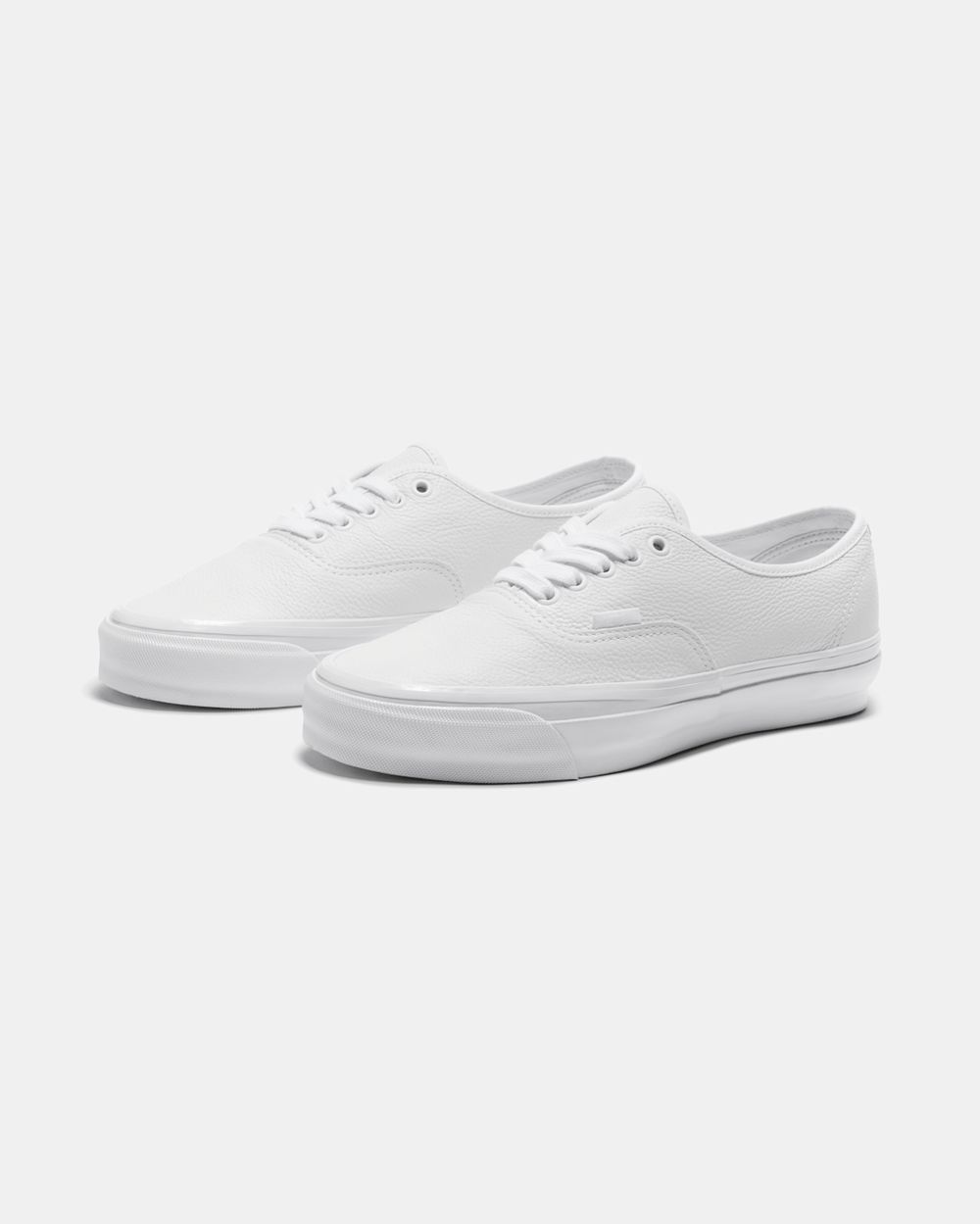 Men Vans Premium Authentic Shoe in White