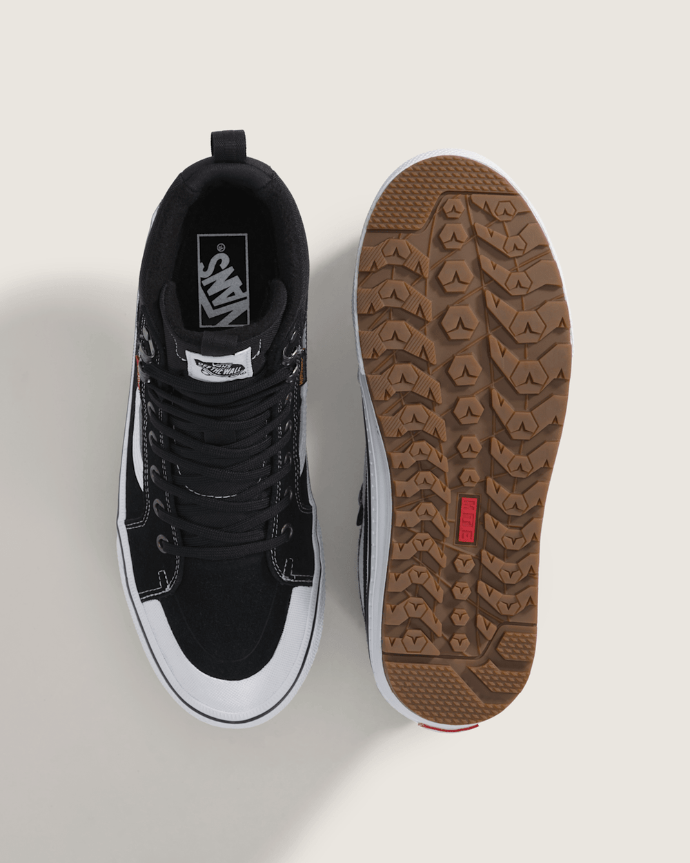 Men Vans Sk8-Hi Waterproof Insulated Shoe in Black / White