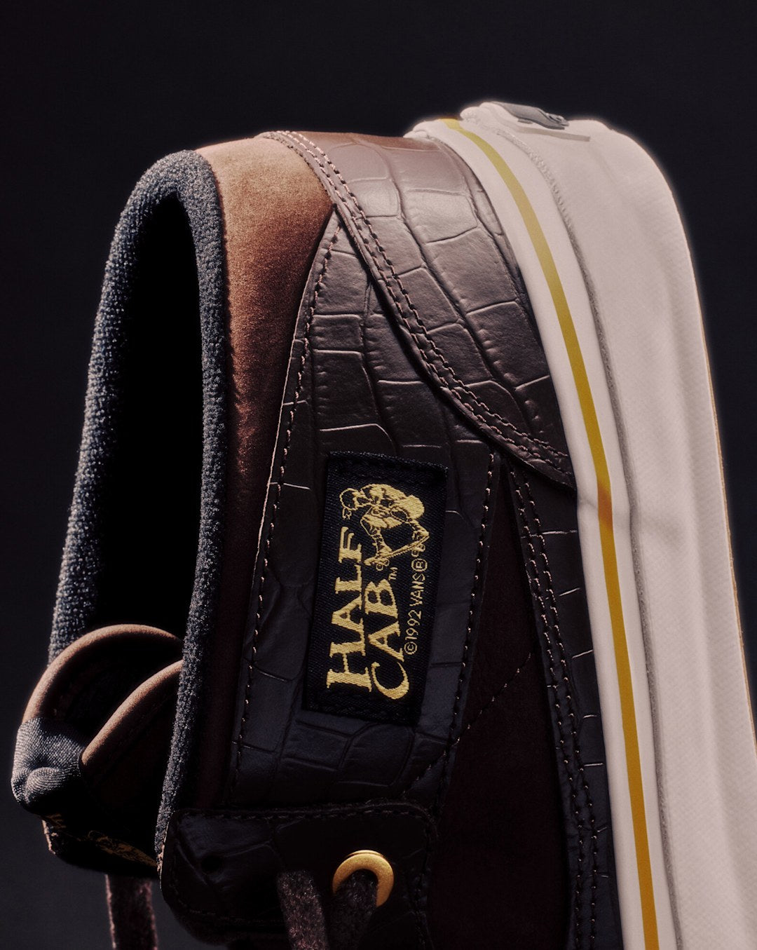 Men Vans OTW Half Cab 33 Vibram in Demitasse Brown