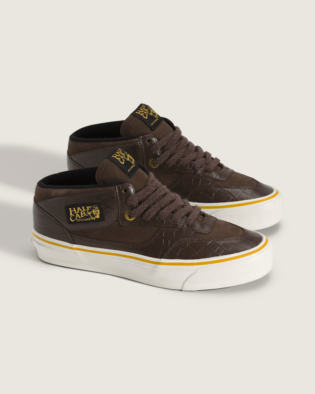 Men Vans OTW Half Cab 33 Vibram in Demitasse Brown