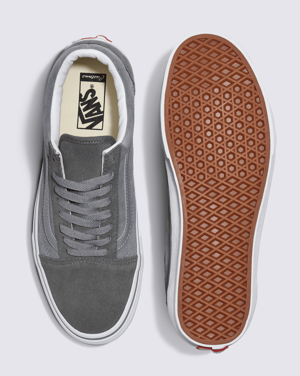 Men Vans Customs Old Skool Suede Shoe in Customs