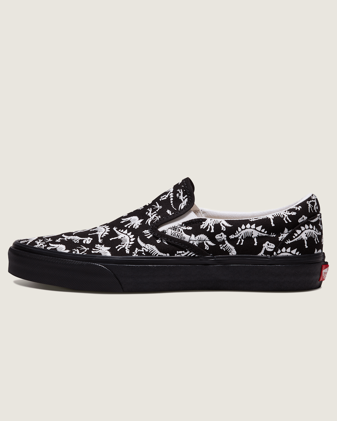 Men Vans Customs Classic Slip-On Shoe in Customs