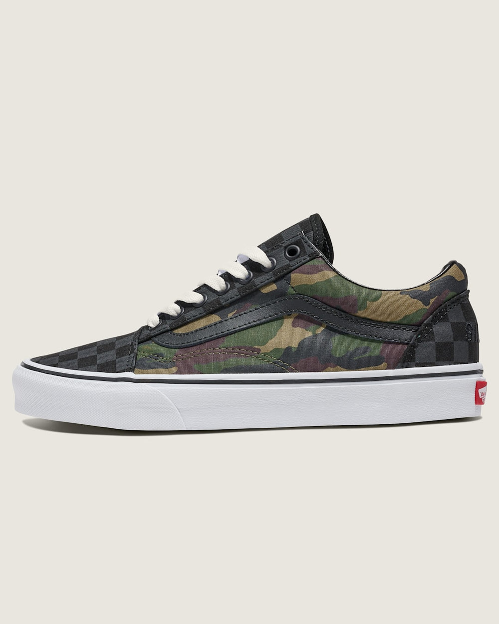 Men Vans Customs Old Skool Shoe in Customs