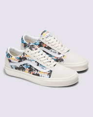 Men Vans Customs Old Skool Shoe in Customs