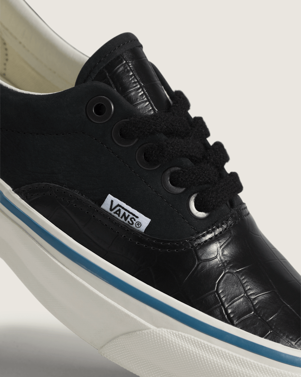 Men Vans OTW Era 95 Vibram in Black