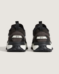 Men Vans Crosspath XC Shoe in Washed Black