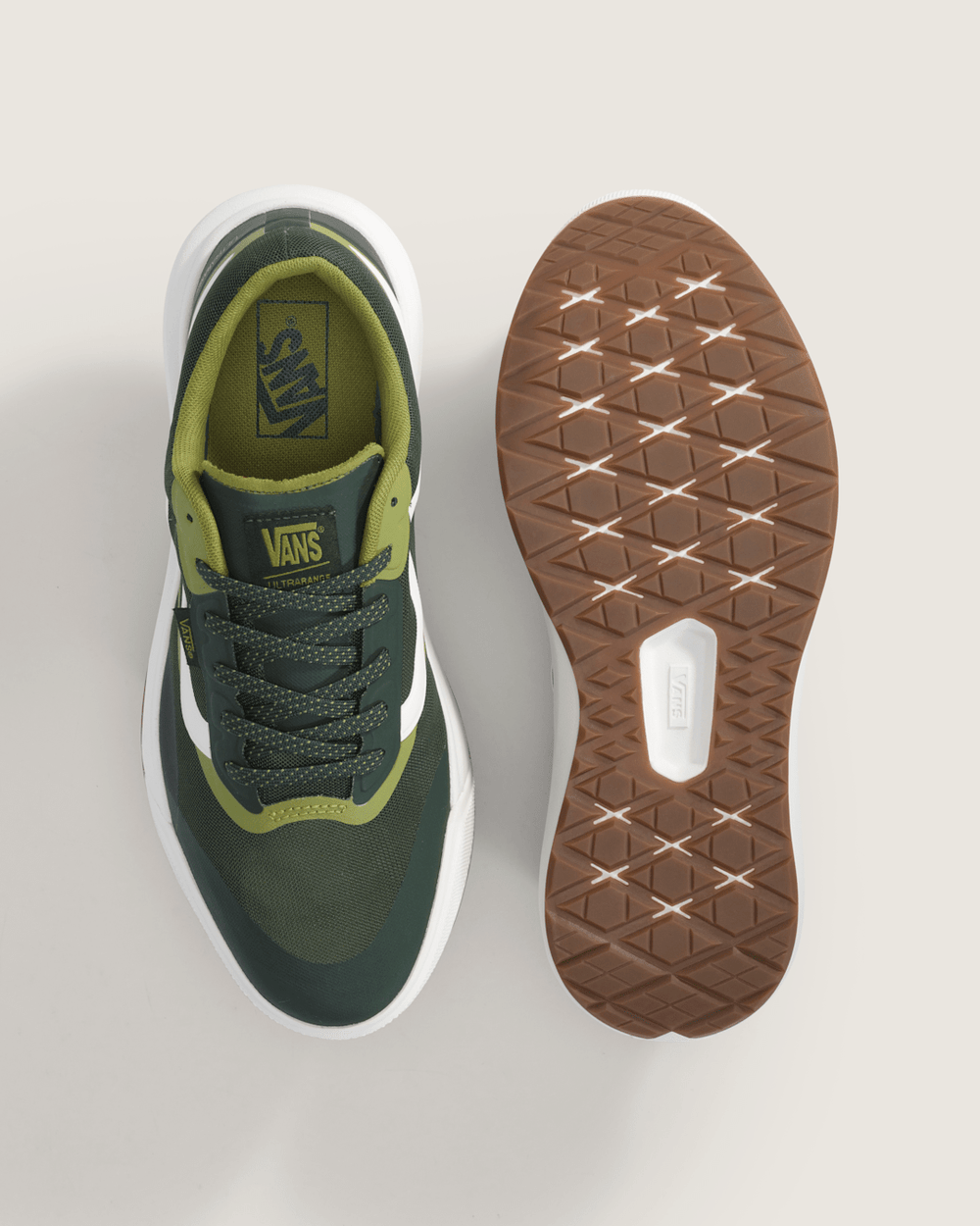 Men Vans UltraRange 2.0 Shoe in Kelp Green / Marshmallow White