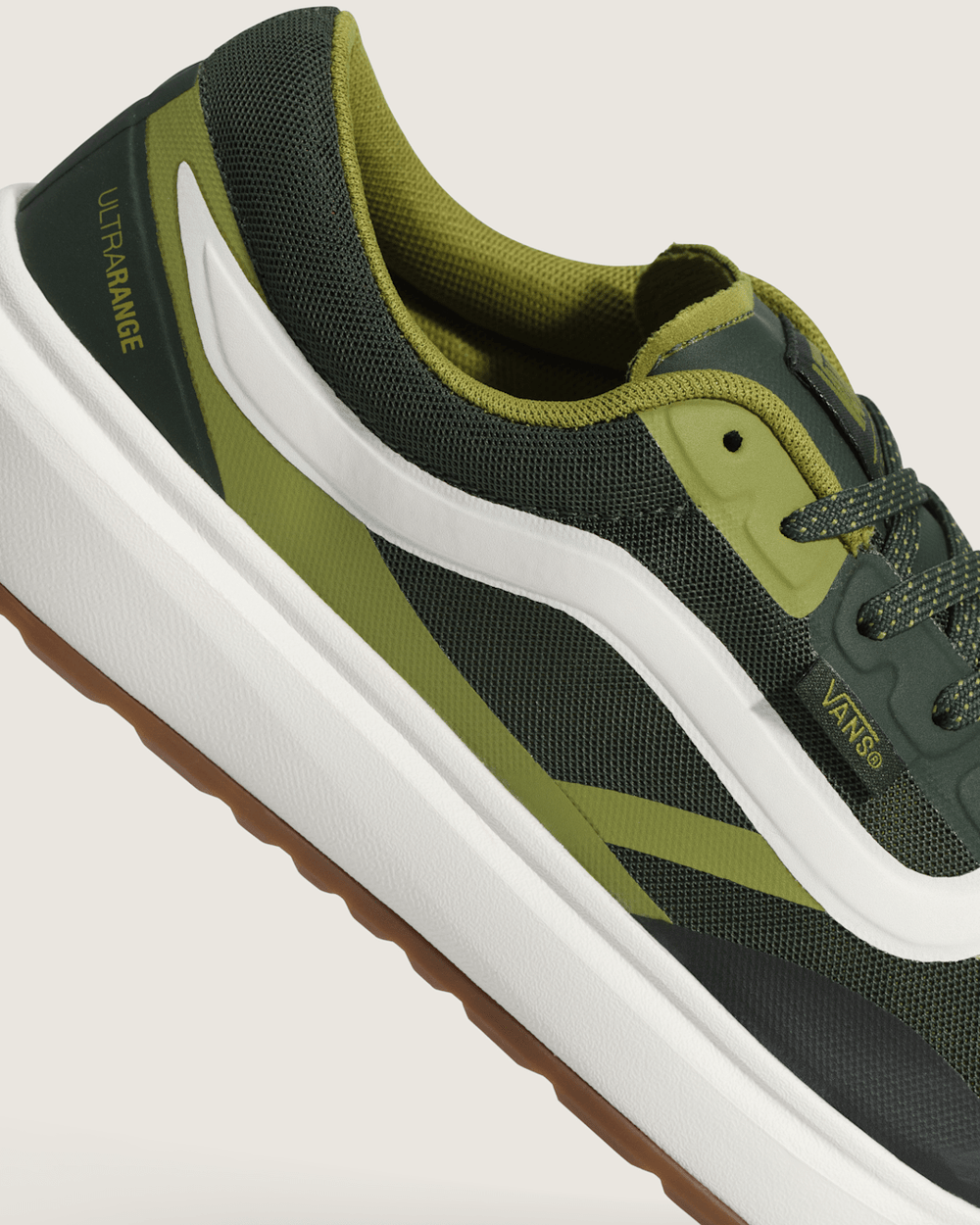 Men Vans UltraRange 2.0 Shoe in Kelp Green / Marshmallow White
