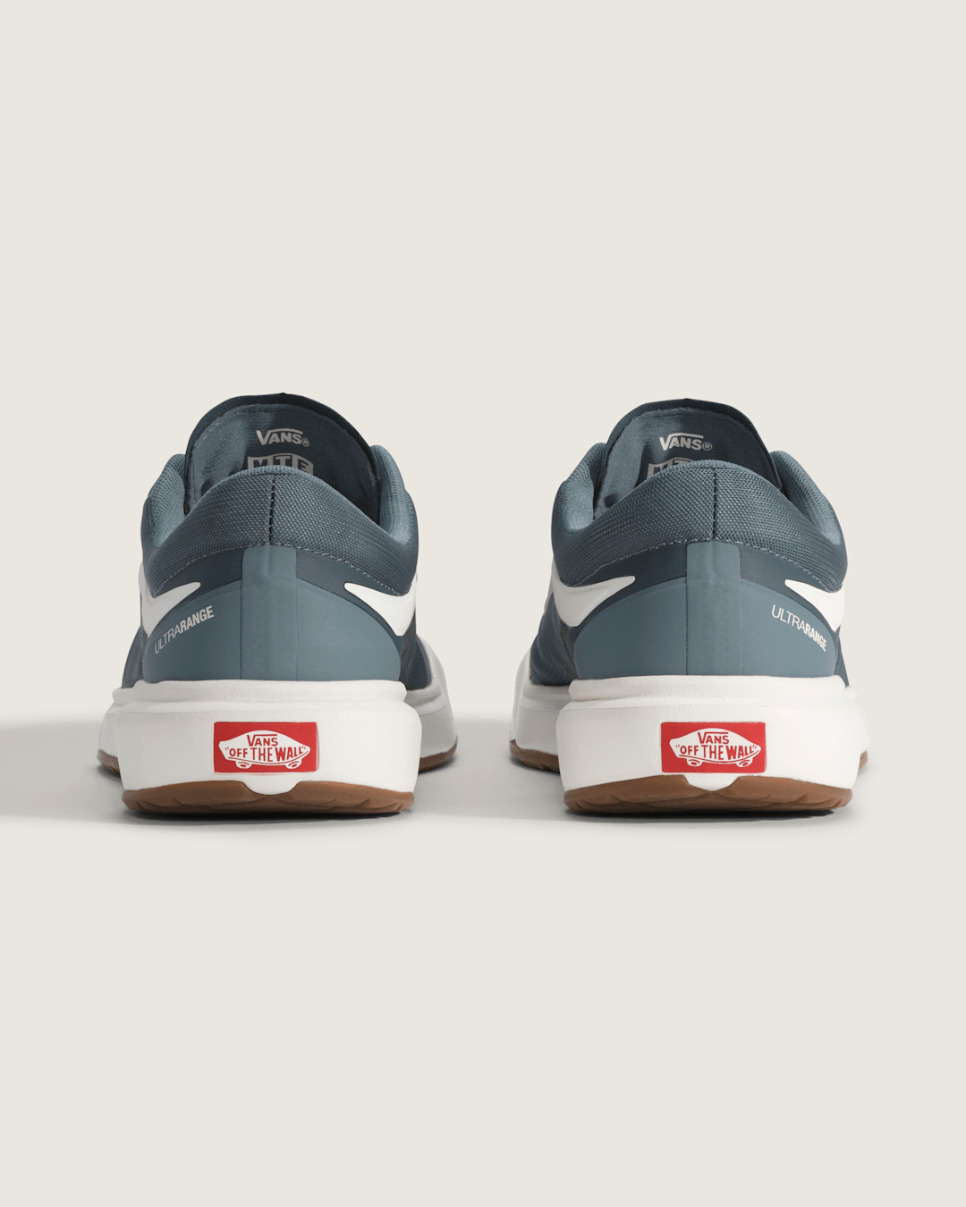 Men Vans UltraRange 2.0 Shoe in Stormy Weather Black