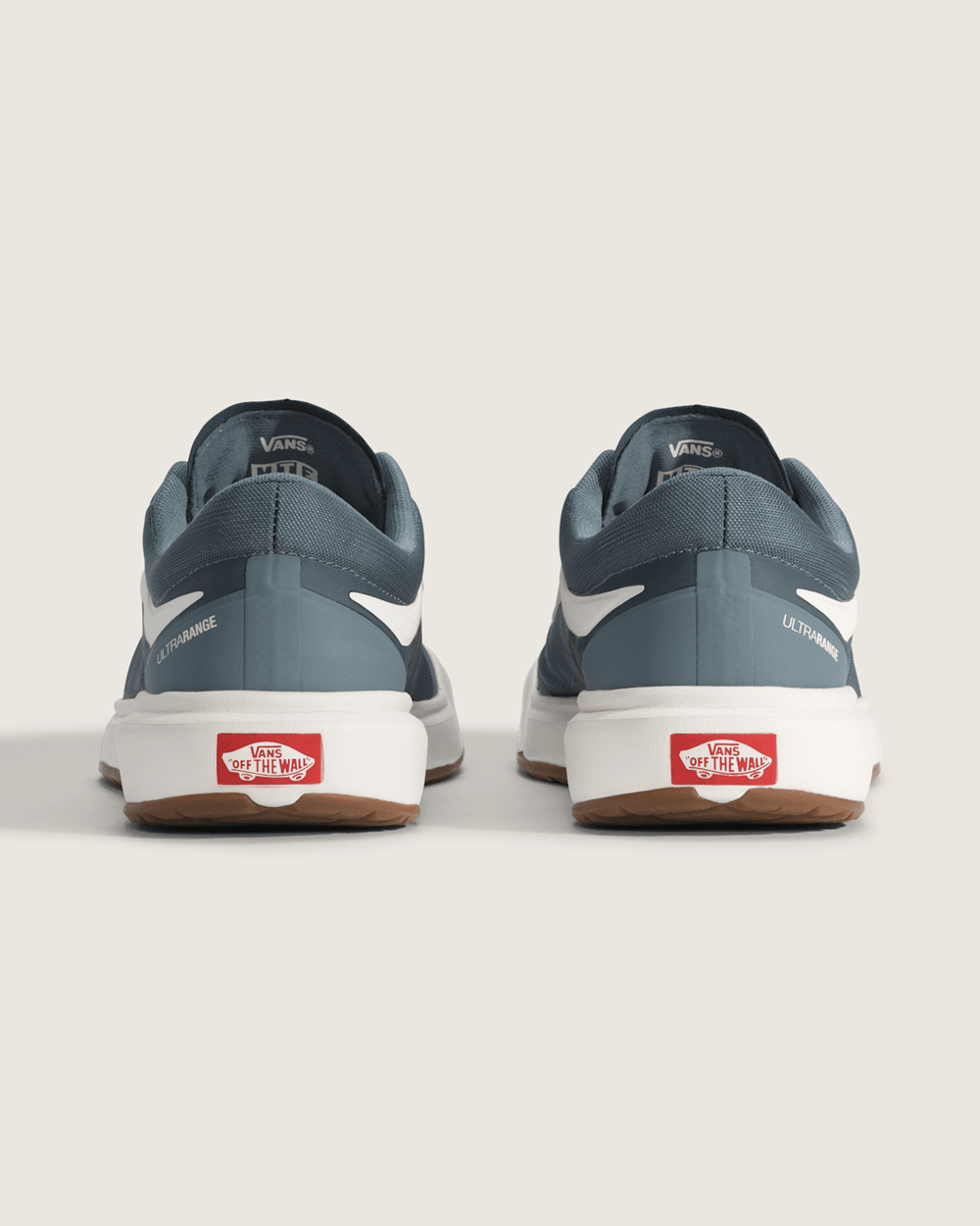 Men Vans UltraRange 2.0 Shoe in Stormy Weather Black