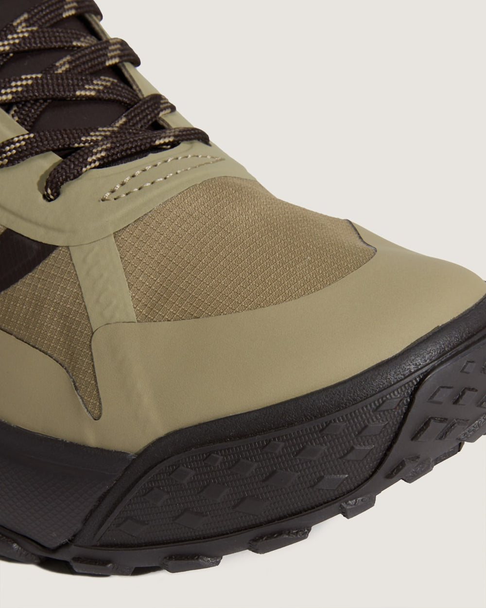 Men Vans Crosspath Shoe in Forest Green