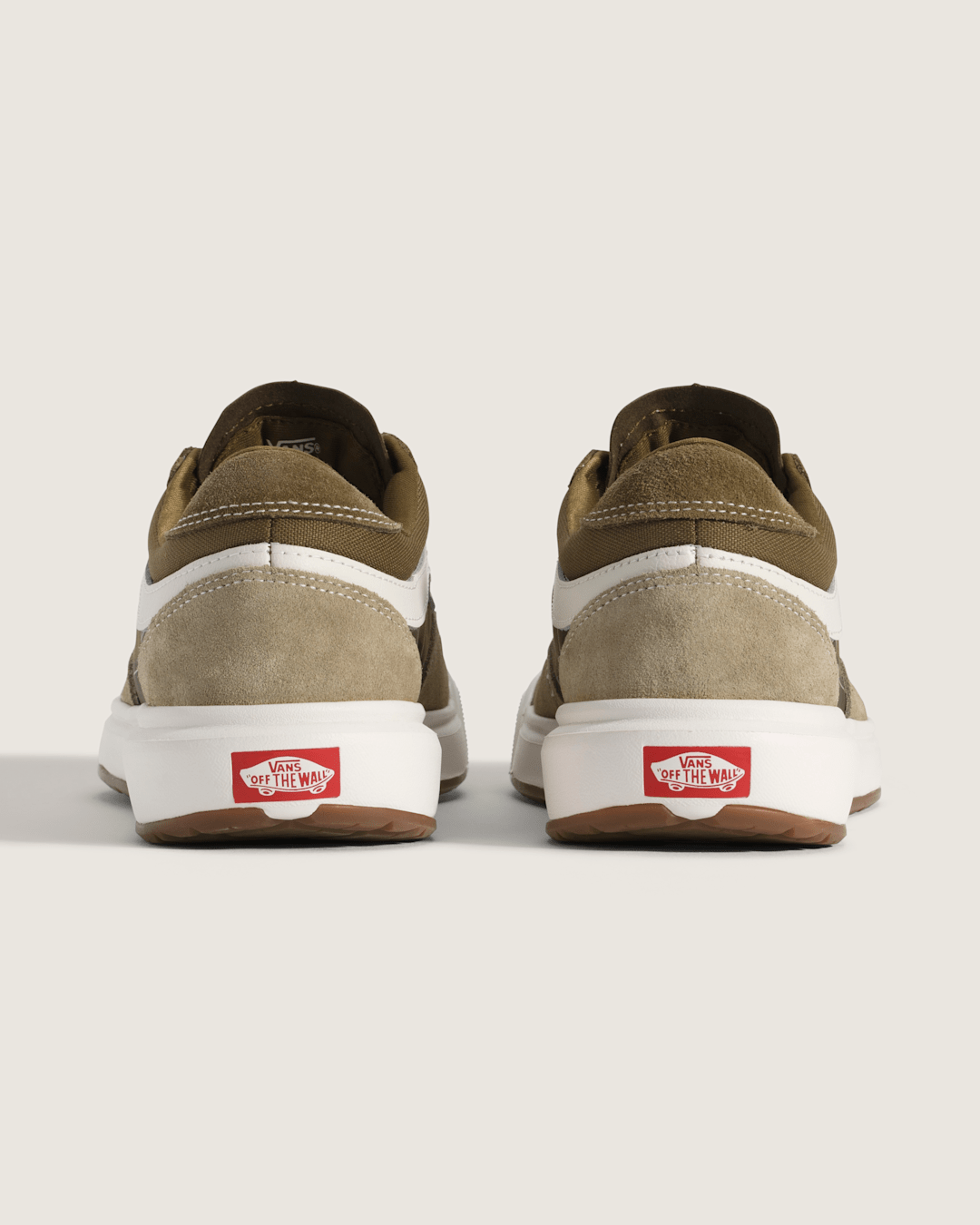 Men Vans UltraRange 2.0 Shoe in Tobacco Brown