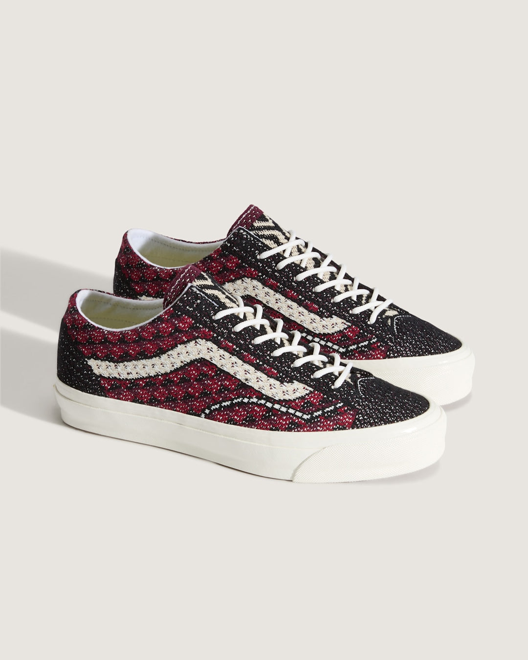 Men|Sale Vans Premium Old Skool Shoe in Geo Check Bordeaux Red