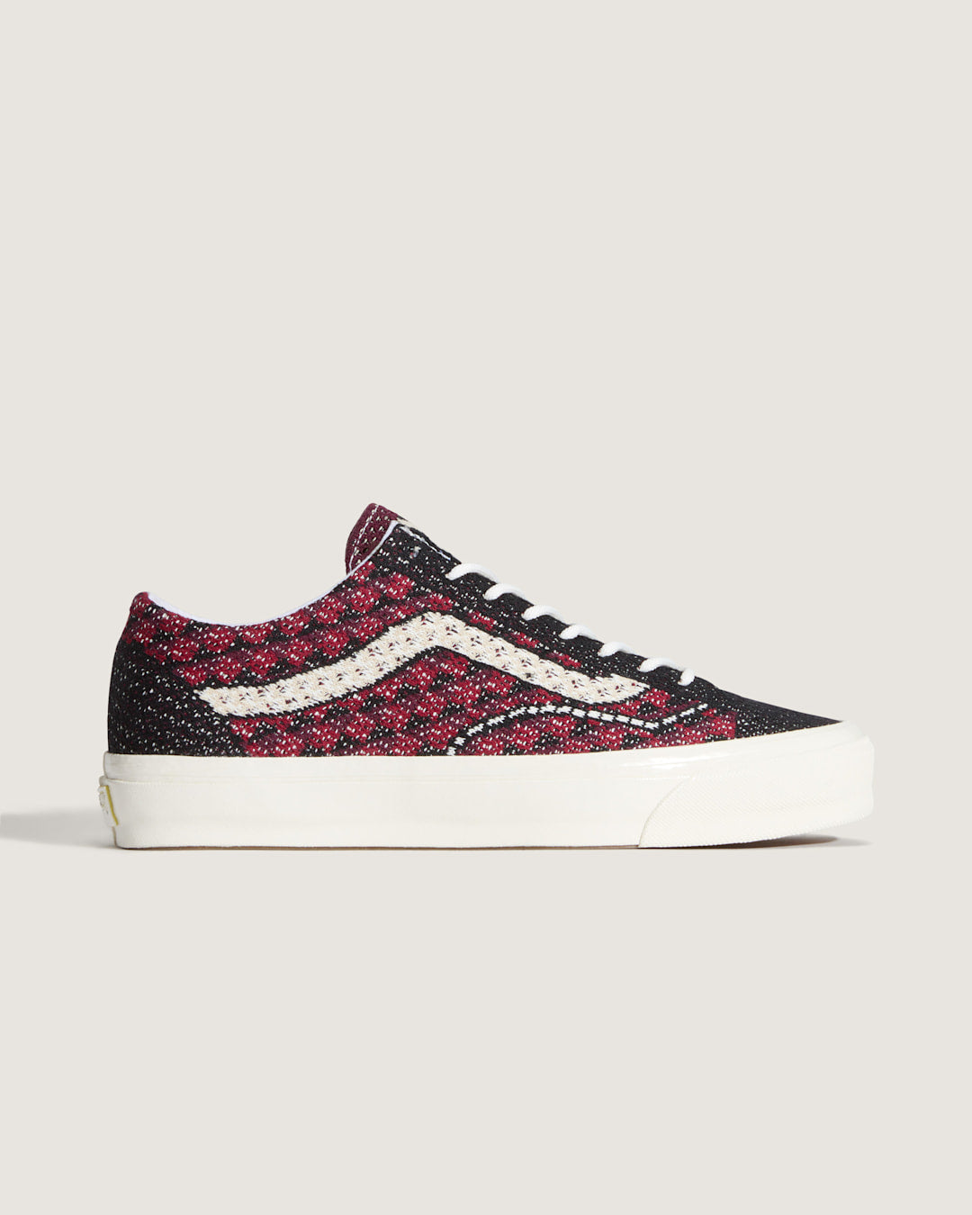 Men|Sale Vans Premium Old Skool Shoe in Geo Check Bordeaux Red
