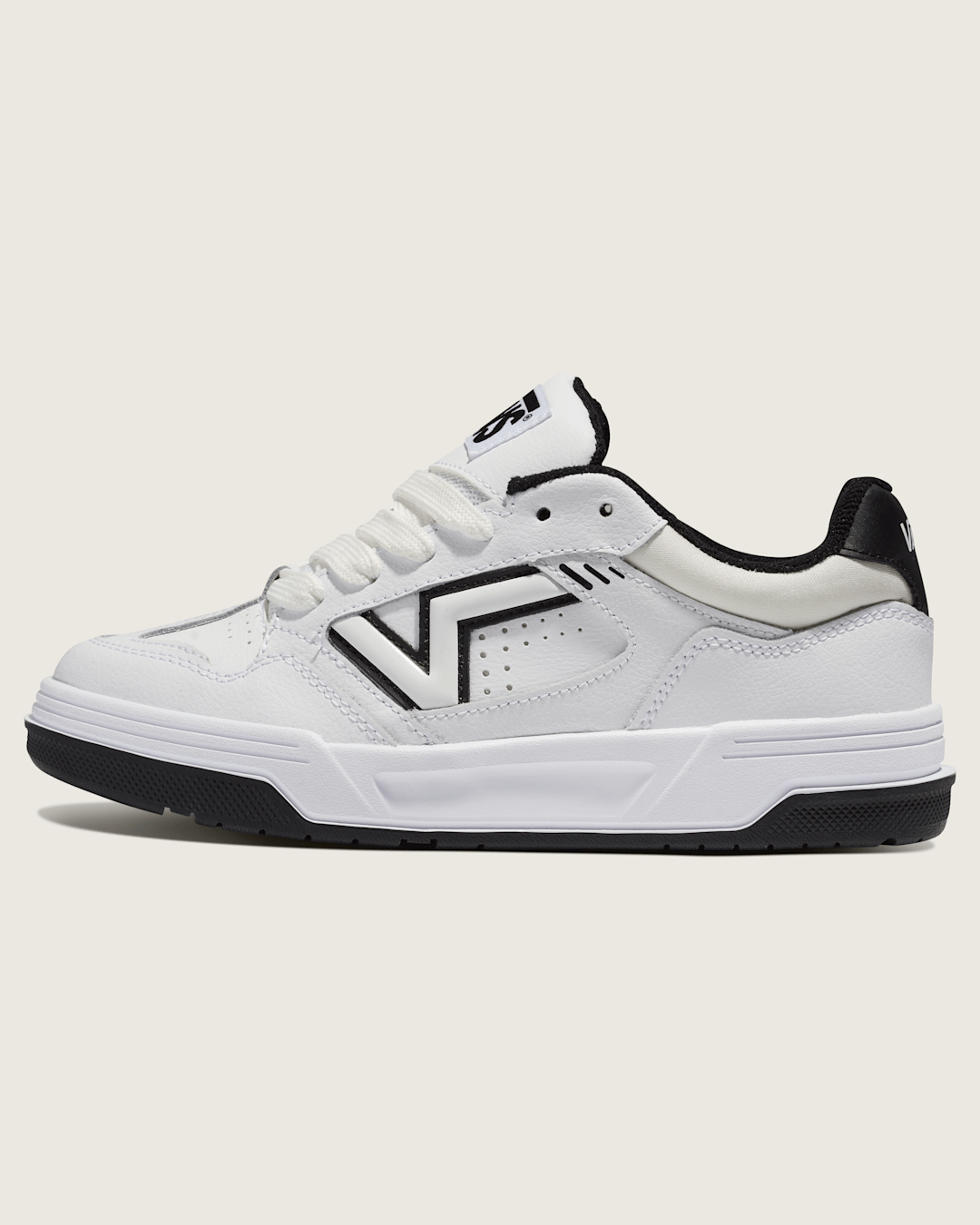 Men|Sale Vans Upland Shoe in White / Black