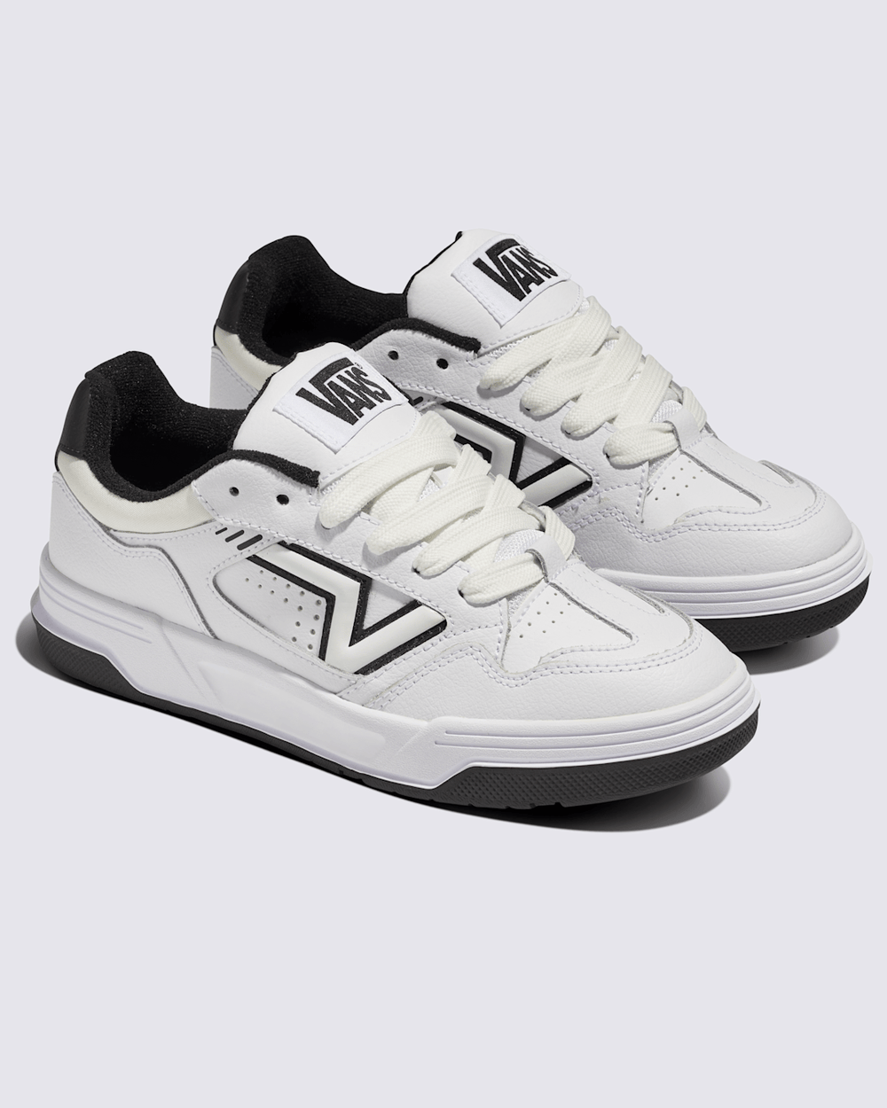 Men|Sale Vans Upland Shoe in White / Black