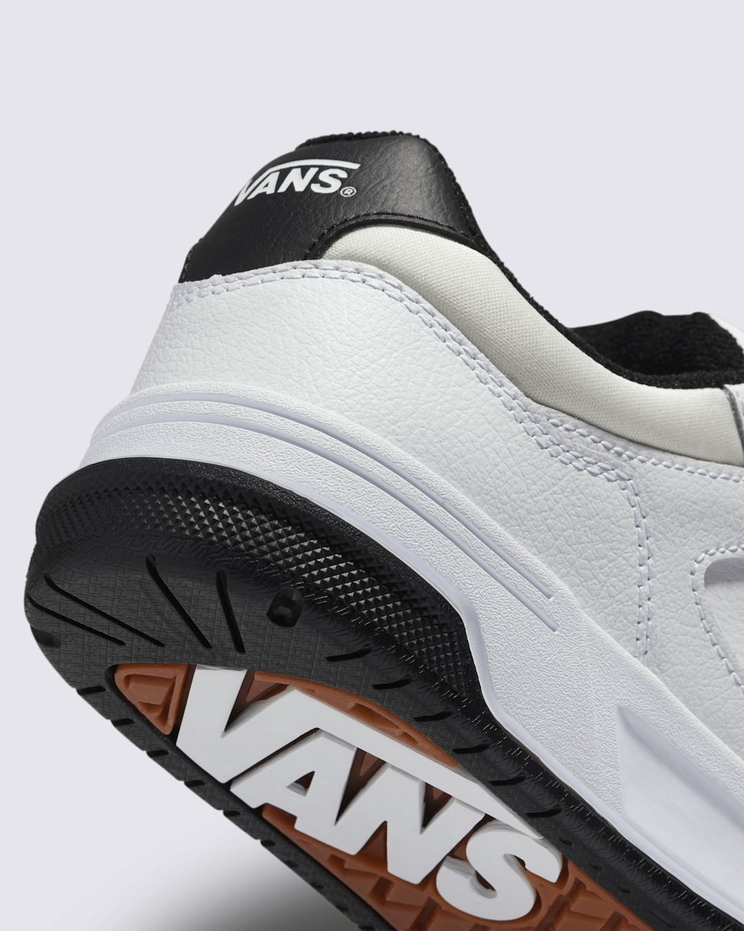 Men|Sale Vans Upland Shoe in White / Black