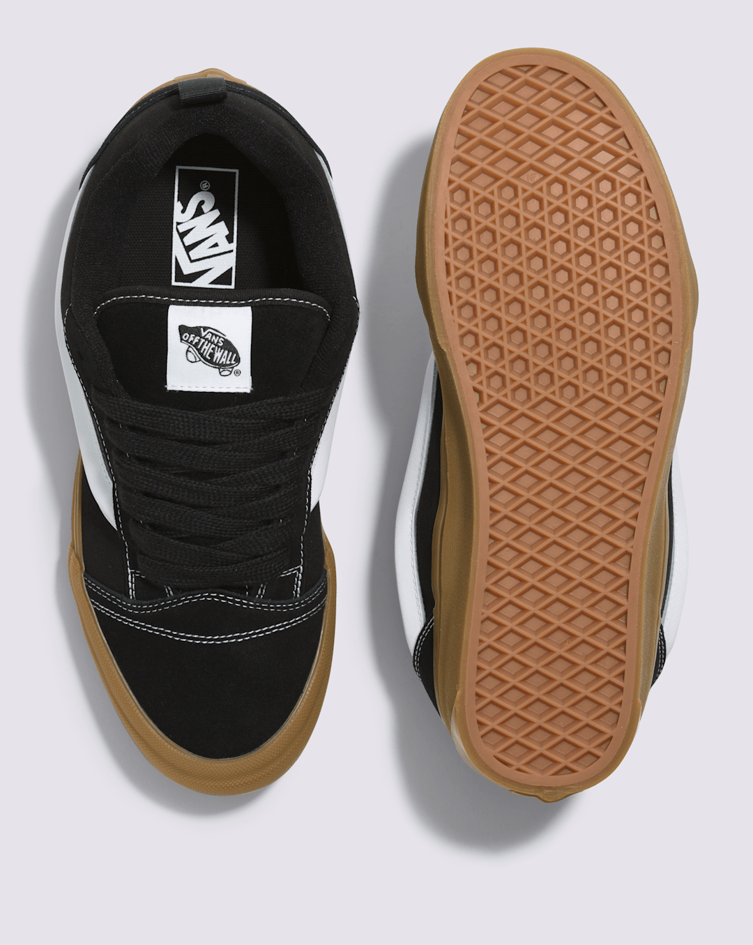 Men|Sale Vans Knu Skool Shoe in Black / Gum