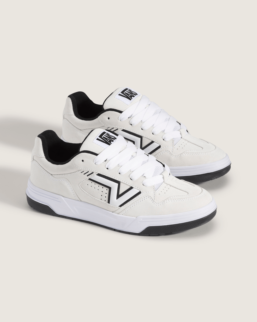 Men|Sale Vans Upland Shoe in True White / Black