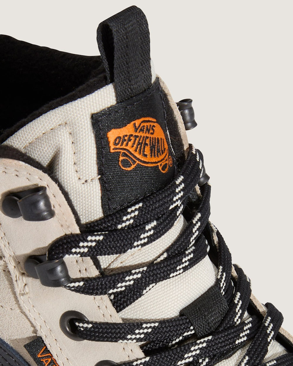 Men|Sale Vans Sk8-Hi Waterproof Insulated Shoe in Oatmeal Beige / Black