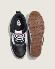 Men Vans Standard Mid Waterproof Boot in Black