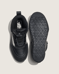 Men Vans Standard Mid Boa Waterproof Boot in Black