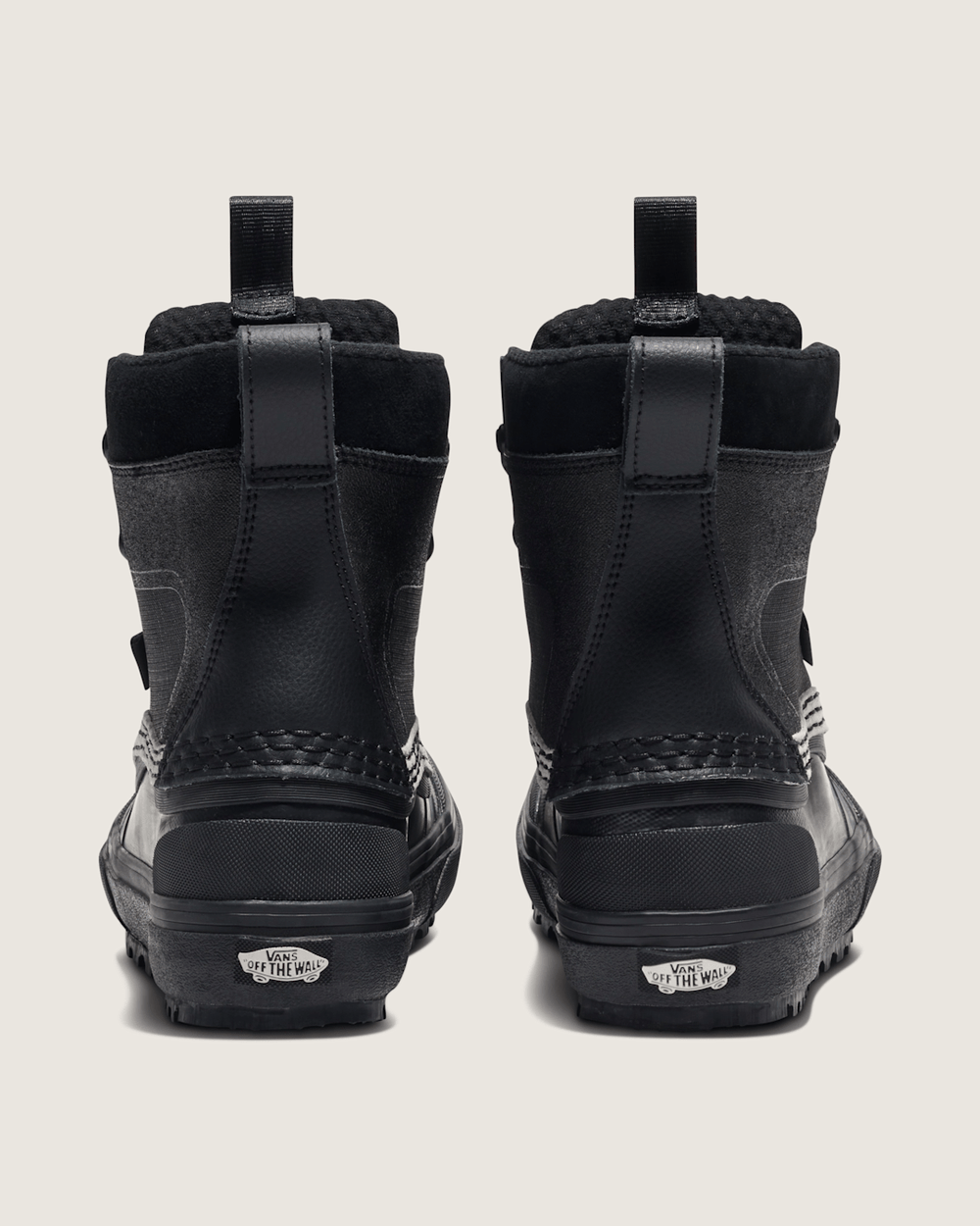 Men Vans Standard Mid Boa Waterproof Boot in Black