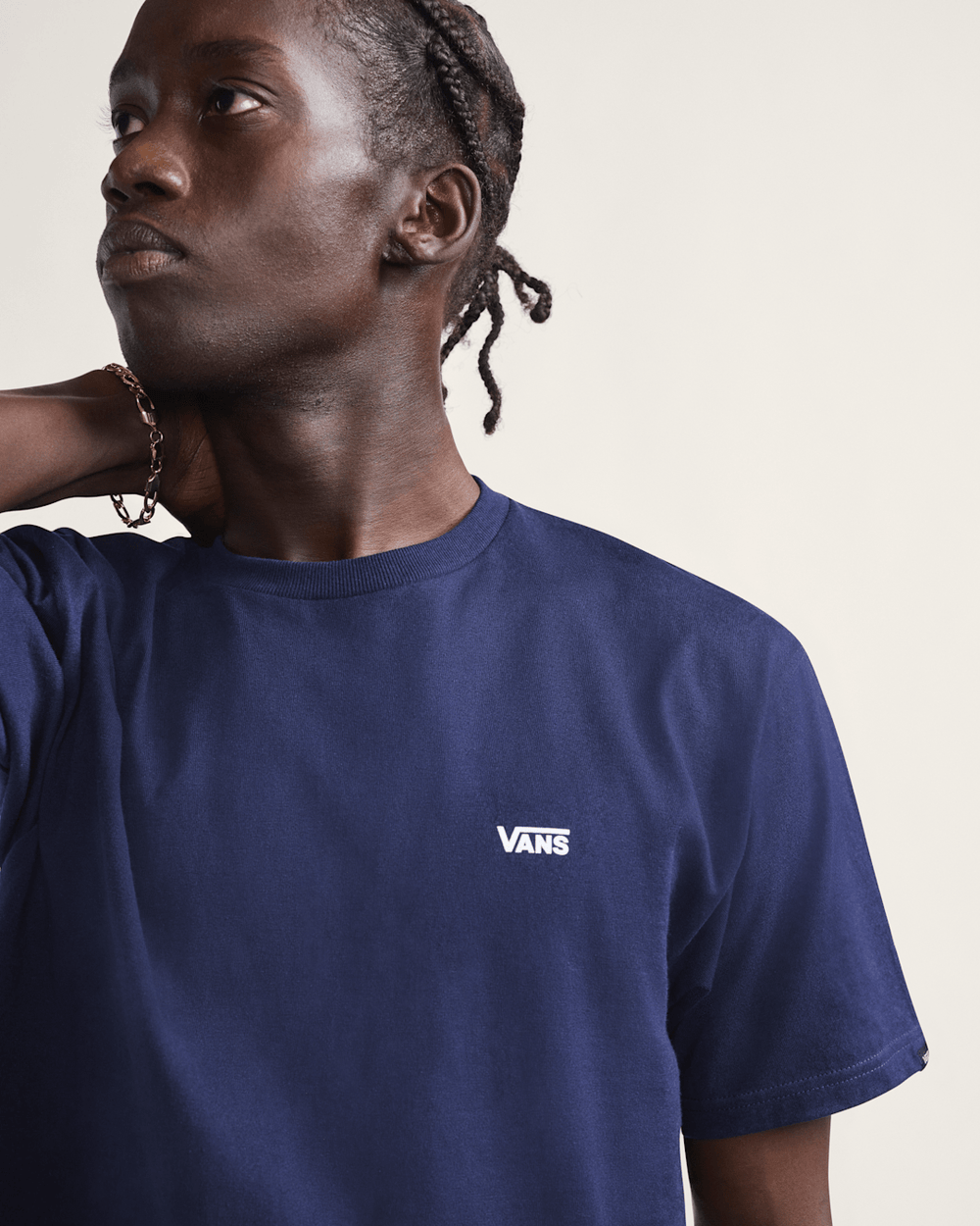 Men Vans Left Chest Logo T-Shirt in Navy Blue