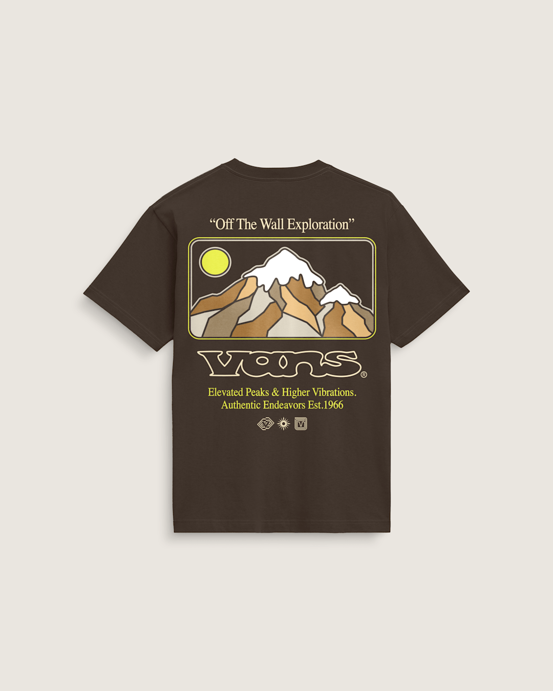 Men Vans Elevated Peaks T-Shirt in Demitasse Brown