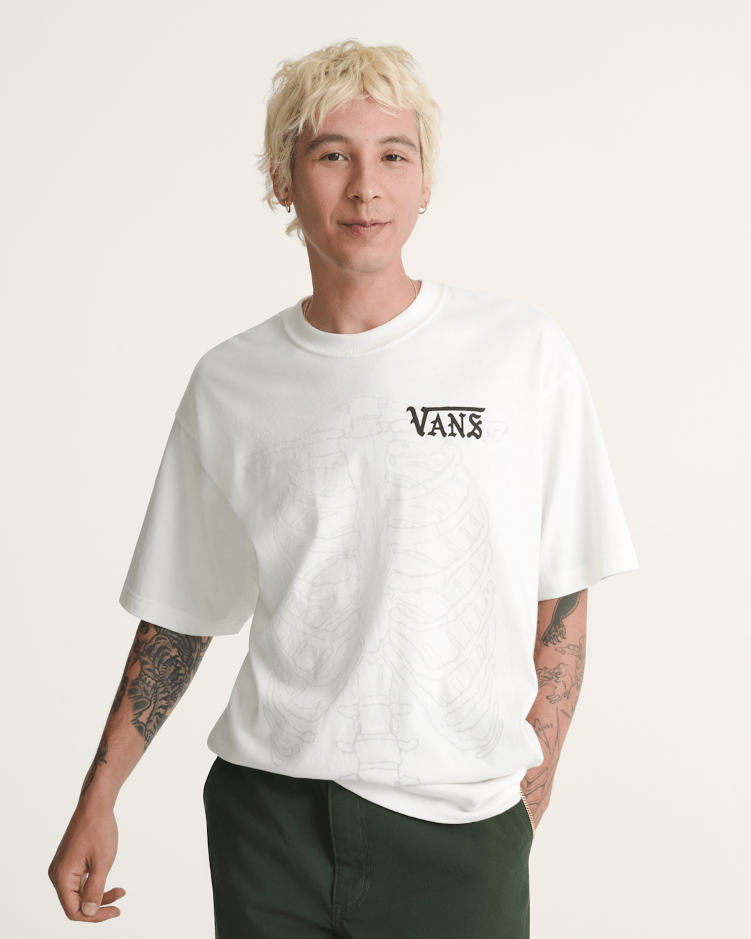 Men Vans Ribcage Reversible T-Shirt in Egret White