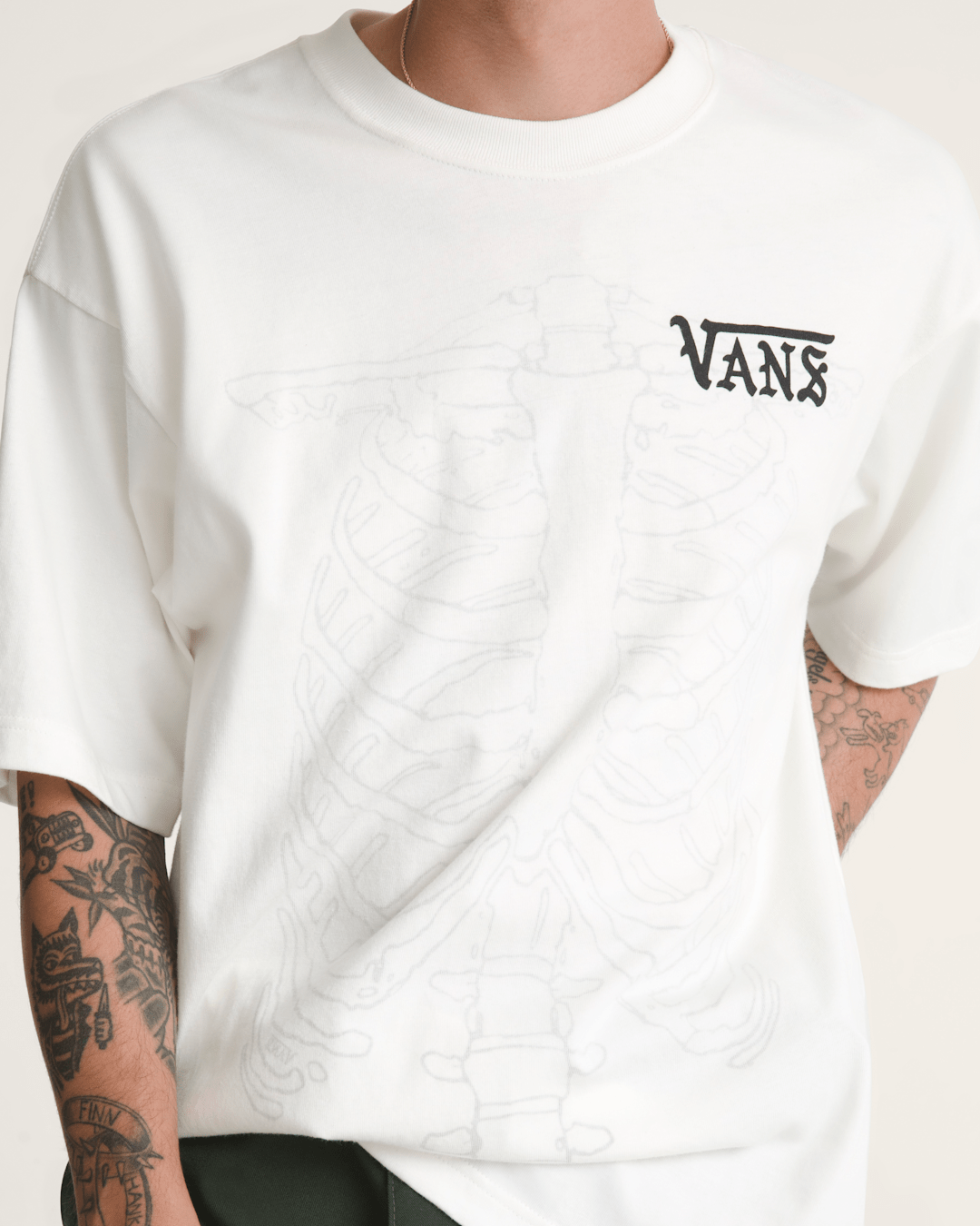 Men Vans Ribcage Reversible T-Shirt in Egret White