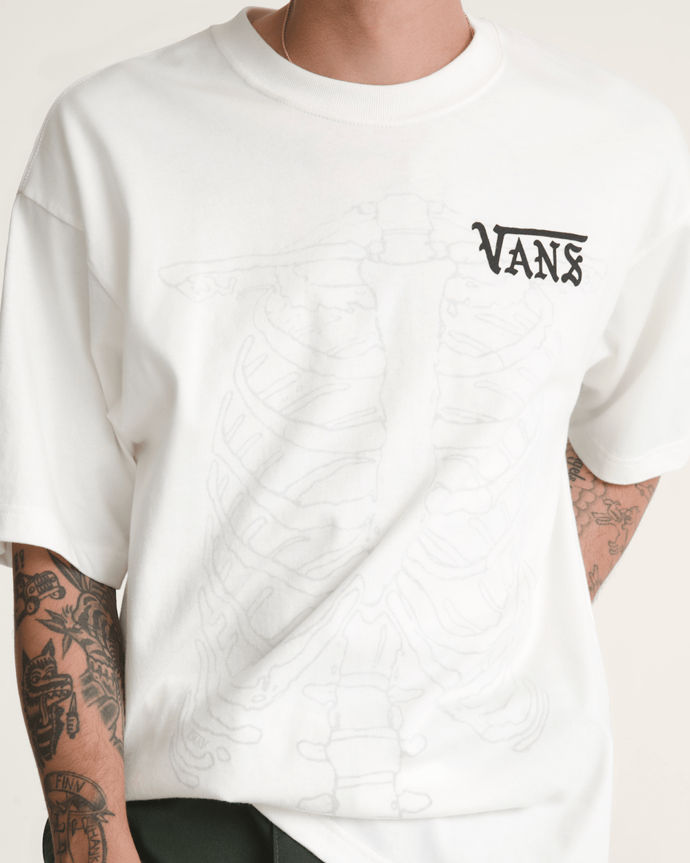 Men Vans Ribcage Reversible T-Shirt in Egret White
